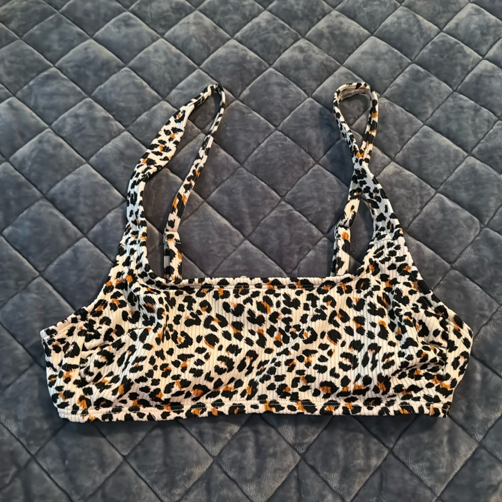 Cheetah print girls bathing suit top!
